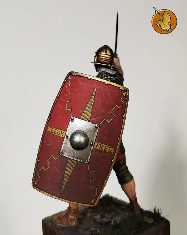 Vespasian Legionary (90mm)