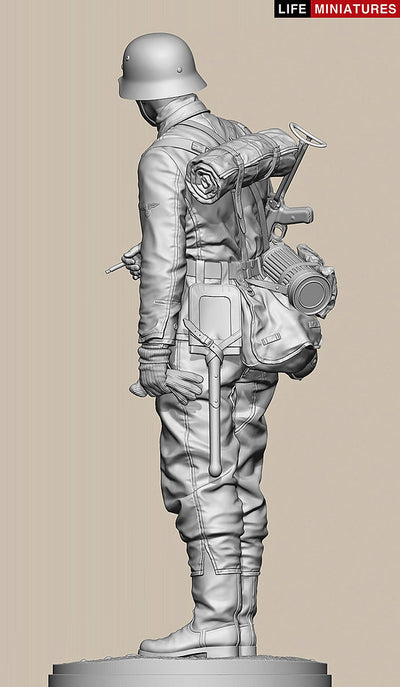Ambush at Poteau 'Squad Leader' KG Hansen 200mm (1/10 scale) full size