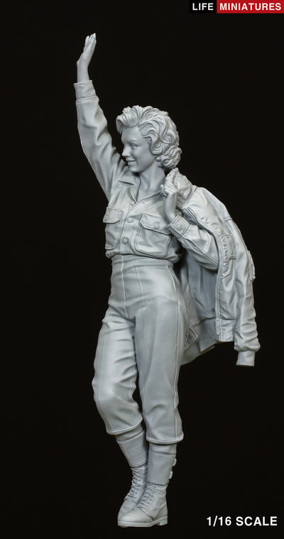 Marilyn Monroe in Korea for her USO tour 1954 (1/16 Scale)