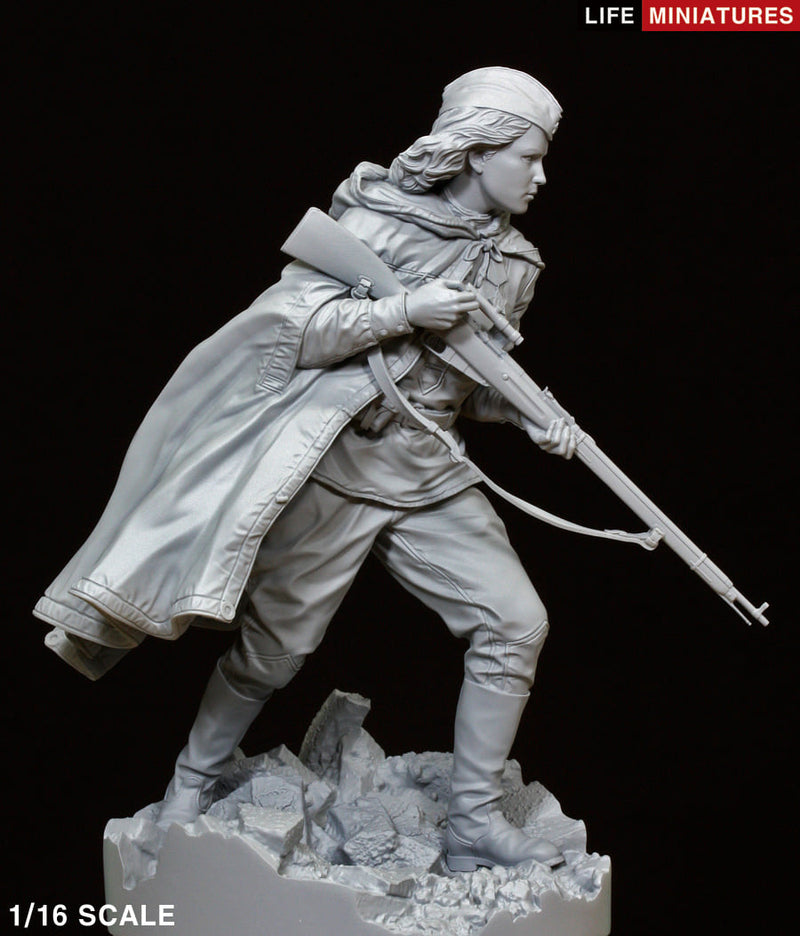 WW2 RED ARMY FEMALE SNIPER (1/16 scale)