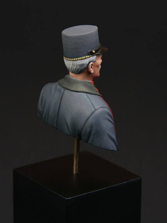 Austro-Hungarian General, WWI - 1:16 Bust