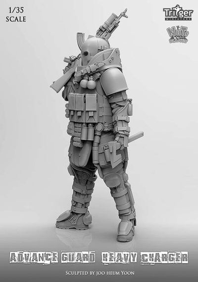 Advance Guard Heavy Charger - 1/35