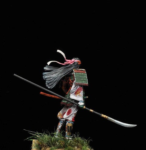 Tomoe Gozen, Battle of Azawu, 1184