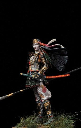 Tomoe Gozen, Battle of Azawu, 1184