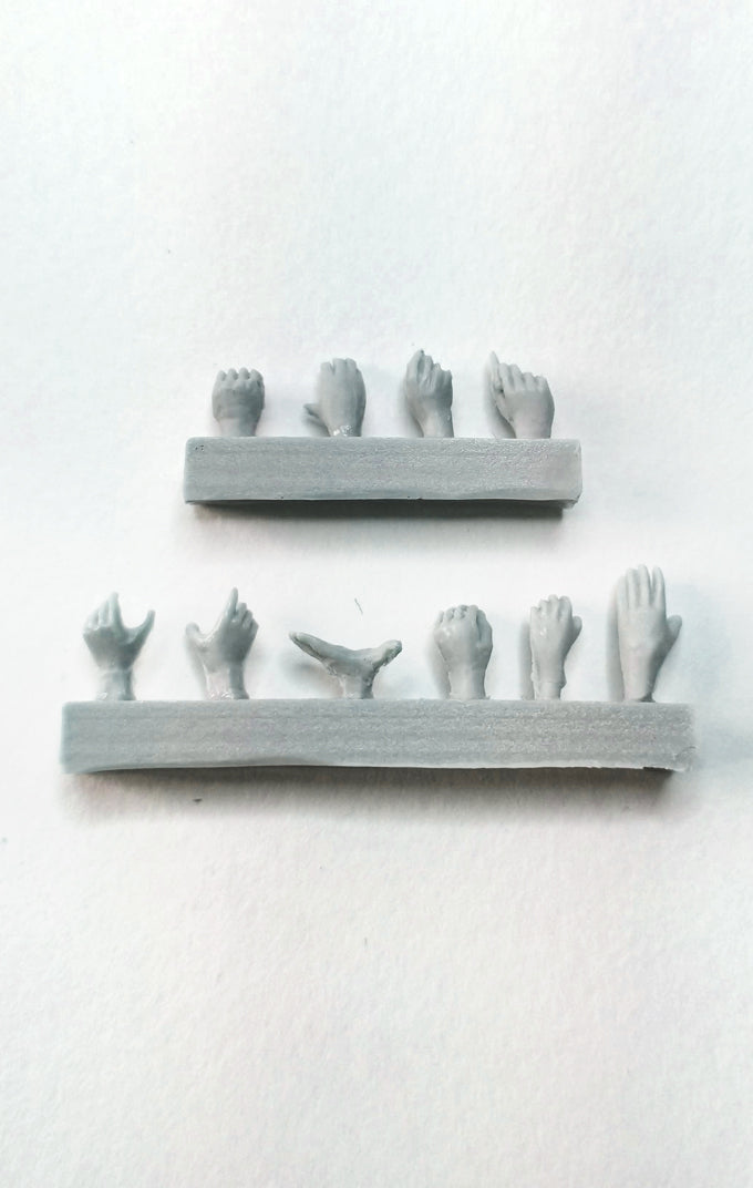 Hands - Set 2 - 54mm