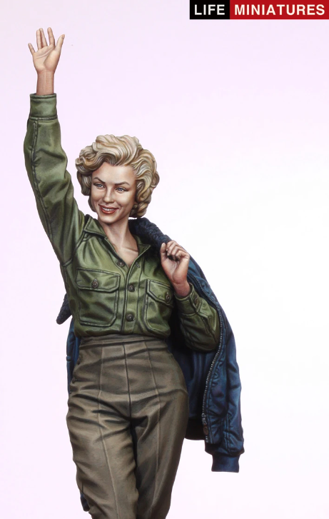 Marilyn Monroe in Korea for her USO tour 1954 (1/16 Scale)